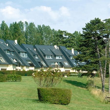 Lagrange Vacances Les Hauts De Clairvallon Houlgate Exterior photo